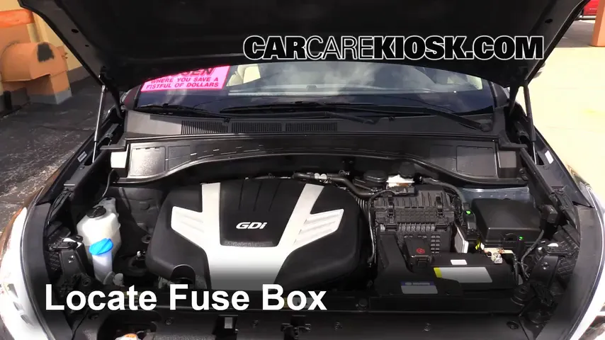 2013 Hyundai Santa Fe GLS 3.3L V6 Fuse (Engine) Check